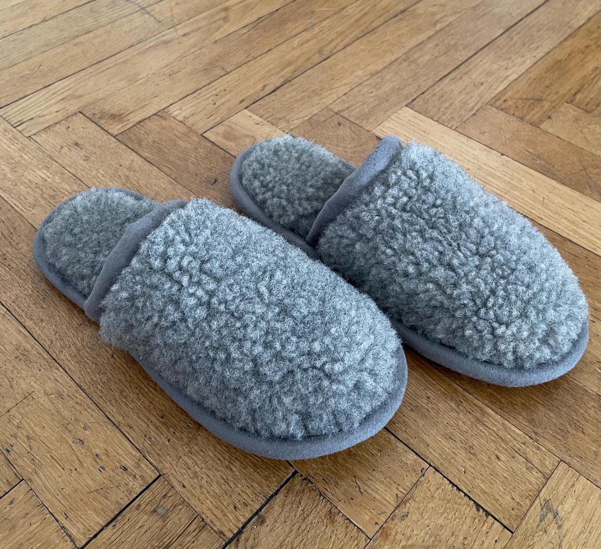 Merino Wool Slippers: Eco-Friendly Non-Slip Indoor Shoes